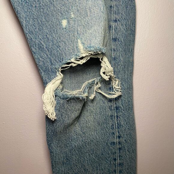 Levi's Premium 501 Light Wash Button Fly Distressed Jeans Women's size 25 - Picture 7 of 15